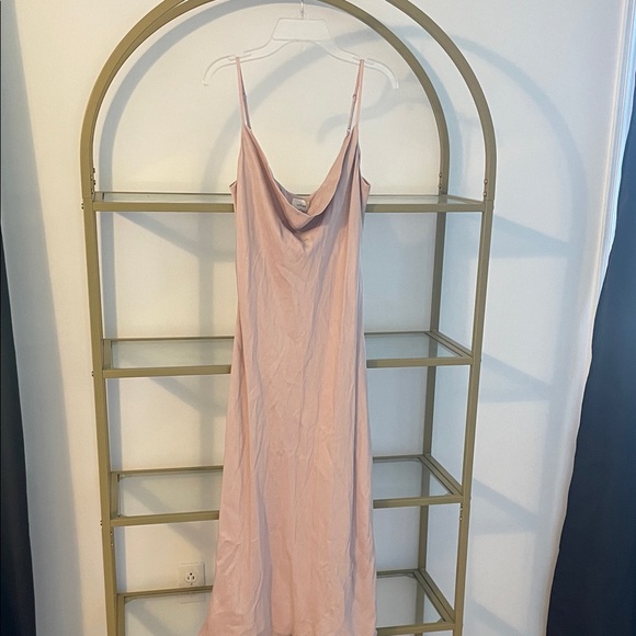 Wilfred Dresses & Skirts - NWT Aritzia Wilfred Slip Dress